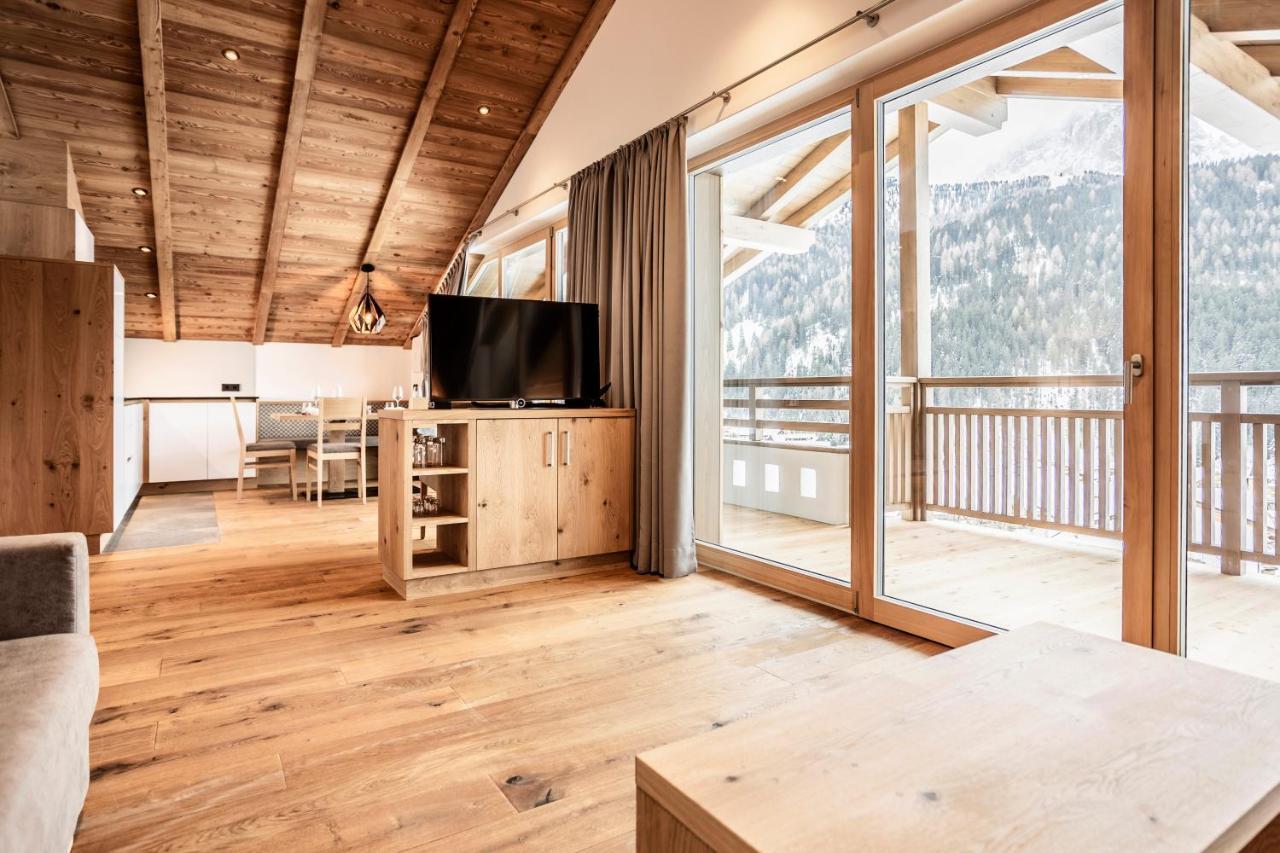 Luxury Chalet Plazola Selva di Val Gardena Exteriör bild