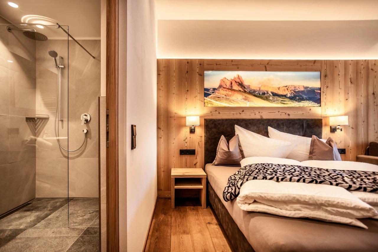 Luxury Chalet Plazola Selva di Val Gardena Exteriör bild